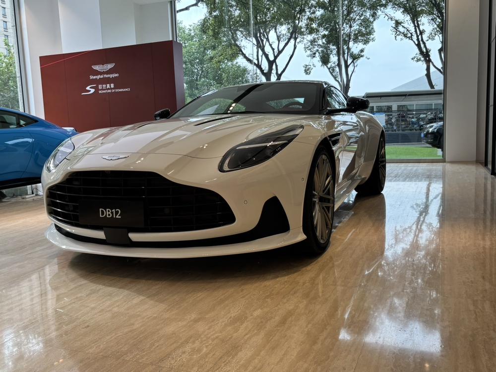 Aston Martin Aston Martin DB12