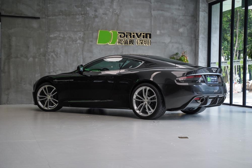 Aston Martin Aston Martin DBS