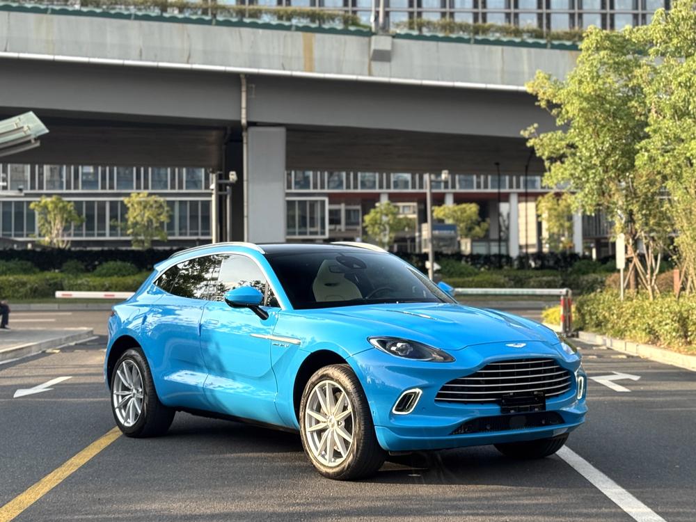 Aston Martin Aston Martin DBX