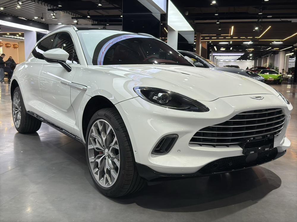 Aston Martin Aston Martin DBX