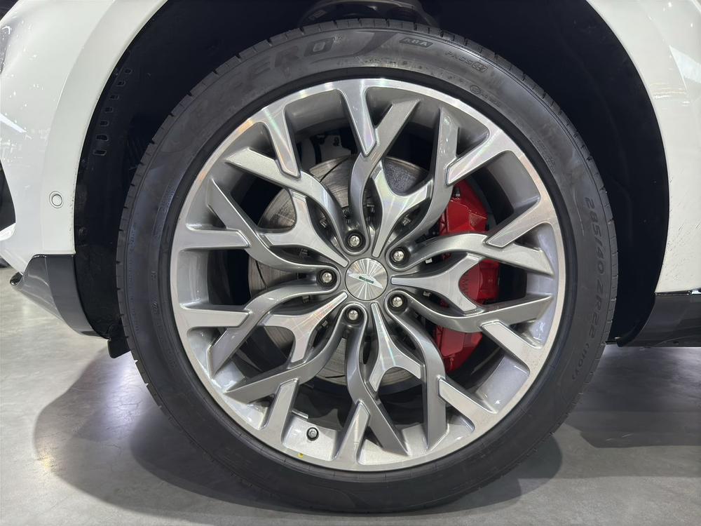 Aston Martin Aston Martin DBX