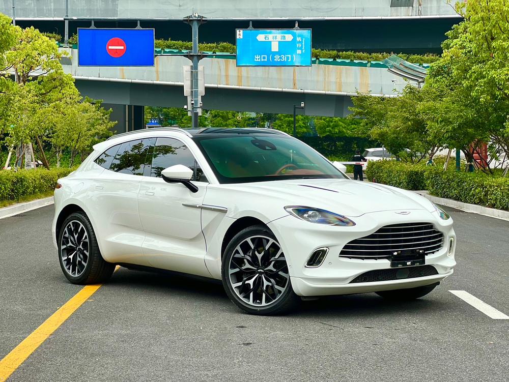 Aston Martin Aston Martin DBX