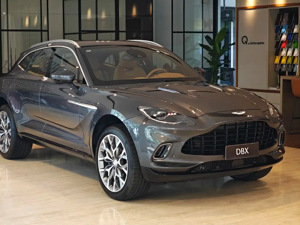Aston Martin Aston Martin DBX