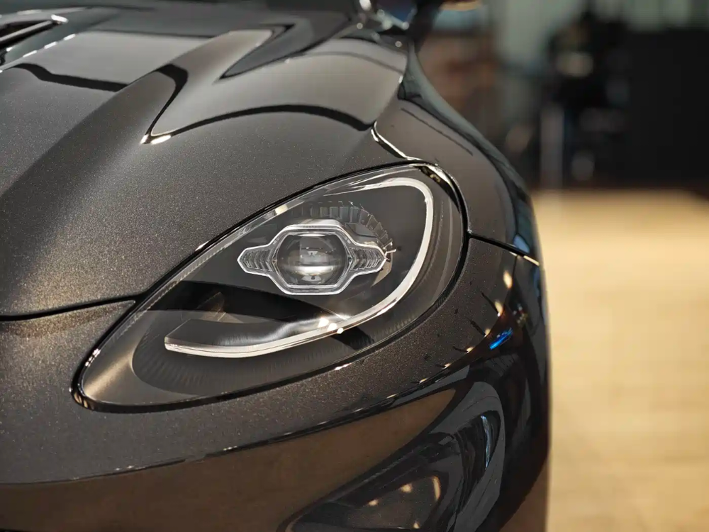 Aston Martin Aston Martin DBX
