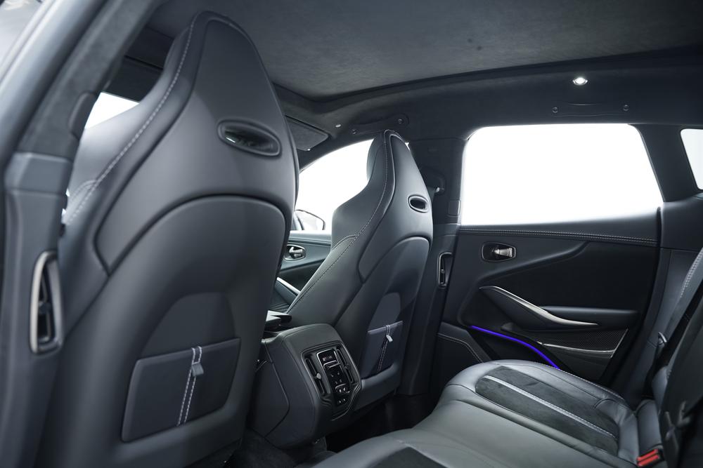 Aston Martin Aston Martin DBX