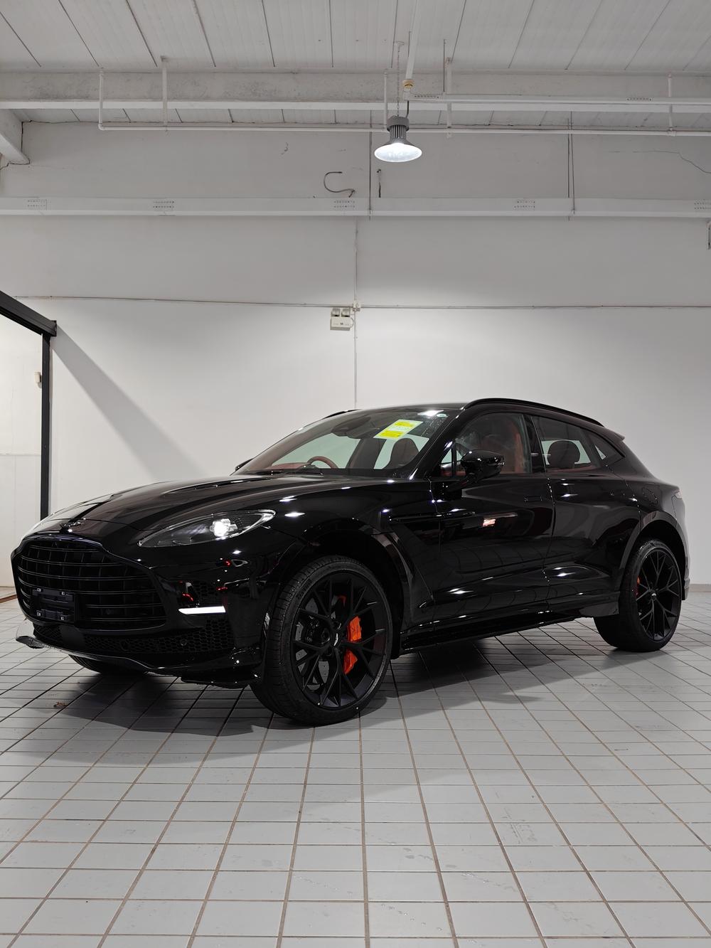Aston Martin Aston Martin DBX