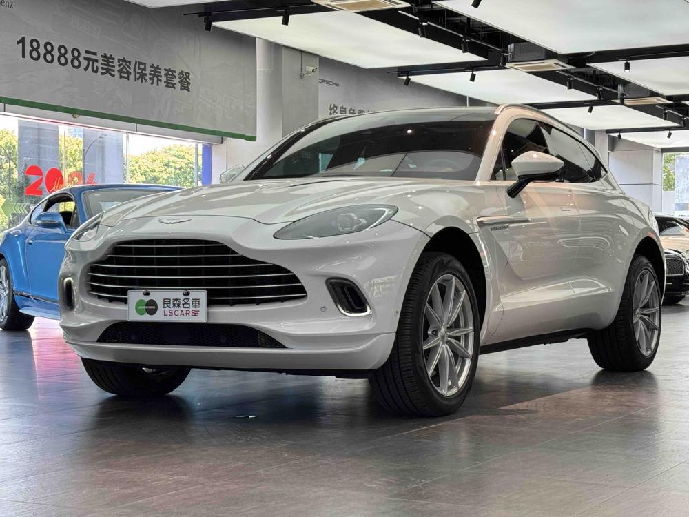 Aston Martin Aston Martin DBX