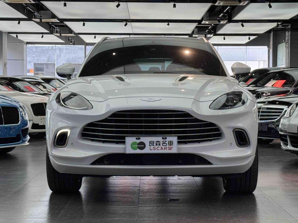 Aston Martin Aston Martin DBX
