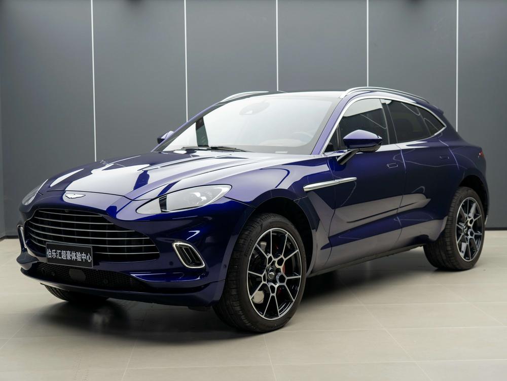 Aston Martin Aston Martin DBX