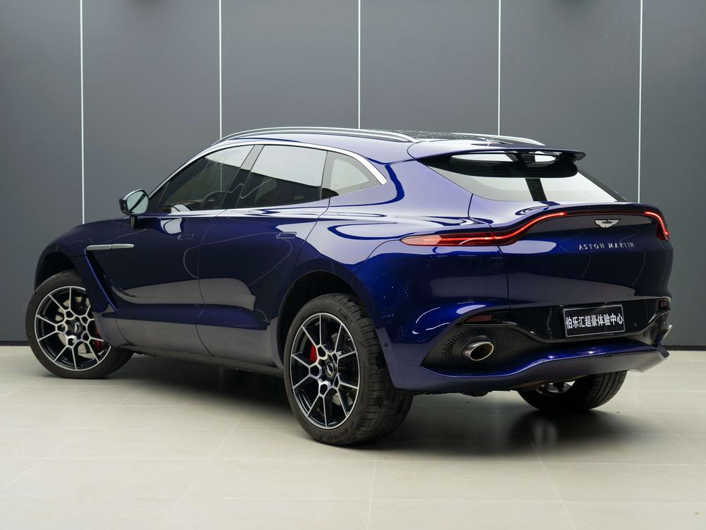Aston Martin Aston Martin DBX