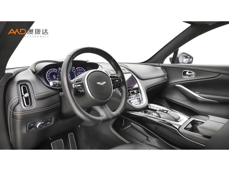 Aston Martin Aston Martin DBX