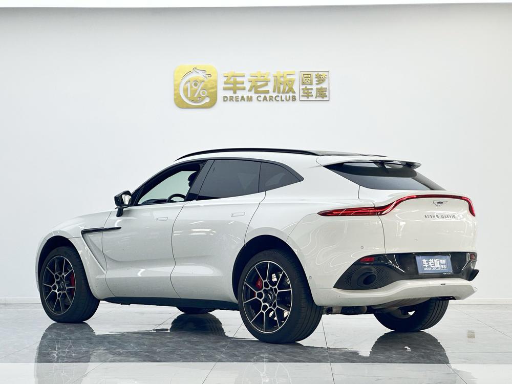 Aston Martin Aston Martin DBX