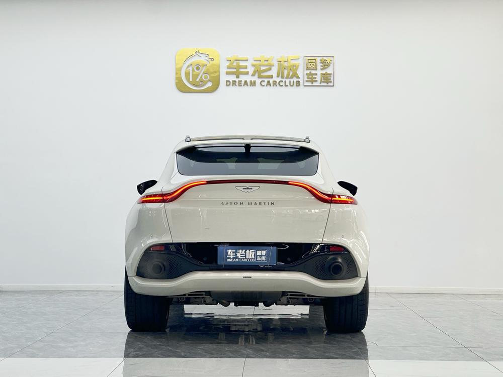 Aston Martin Aston Martin DBX