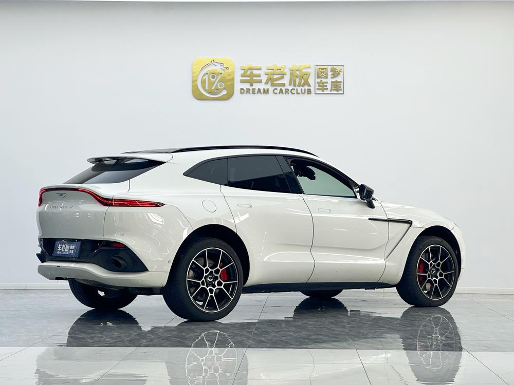 Aston Martin Aston Martin DBX