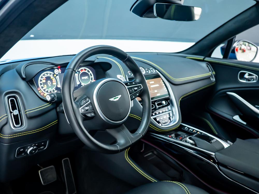Aston Martin Aston Martin DBX