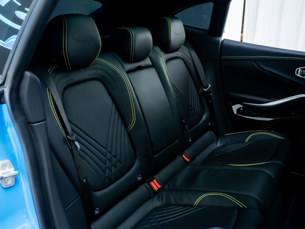 Aston Martin Aston Martin DBX