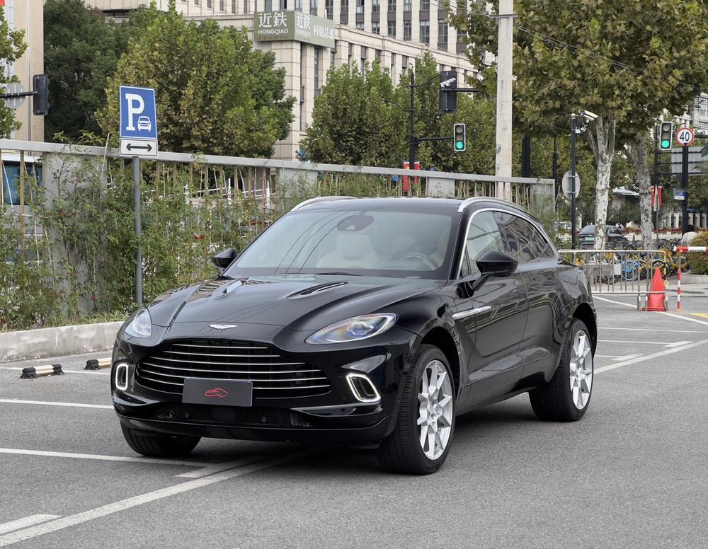 Aston Martin Aston Martin DBX