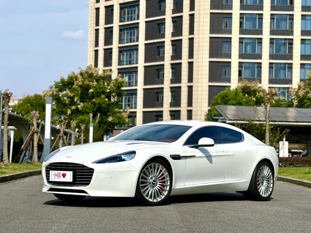 Aston Martin Rapide