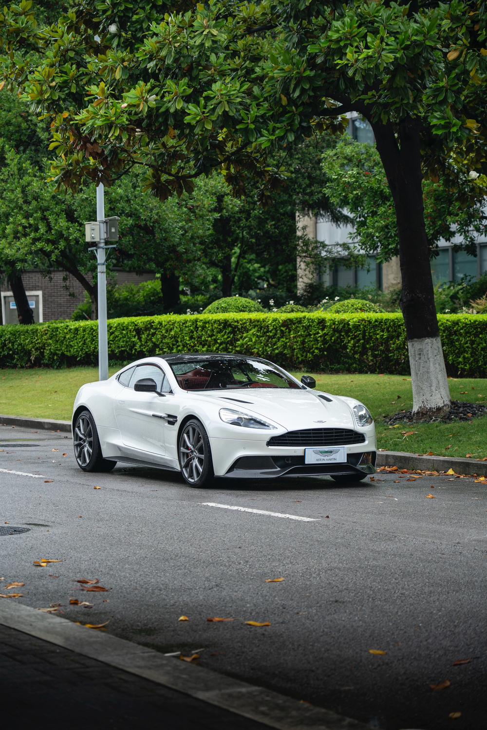 Aston Martin Vanquish