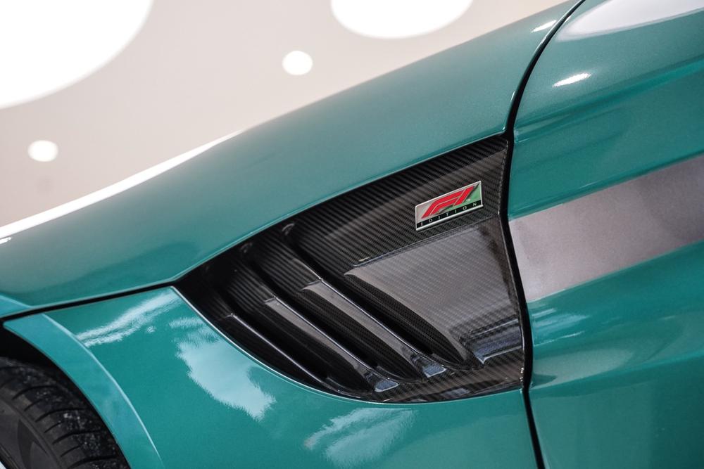 Aston Martin Vantage