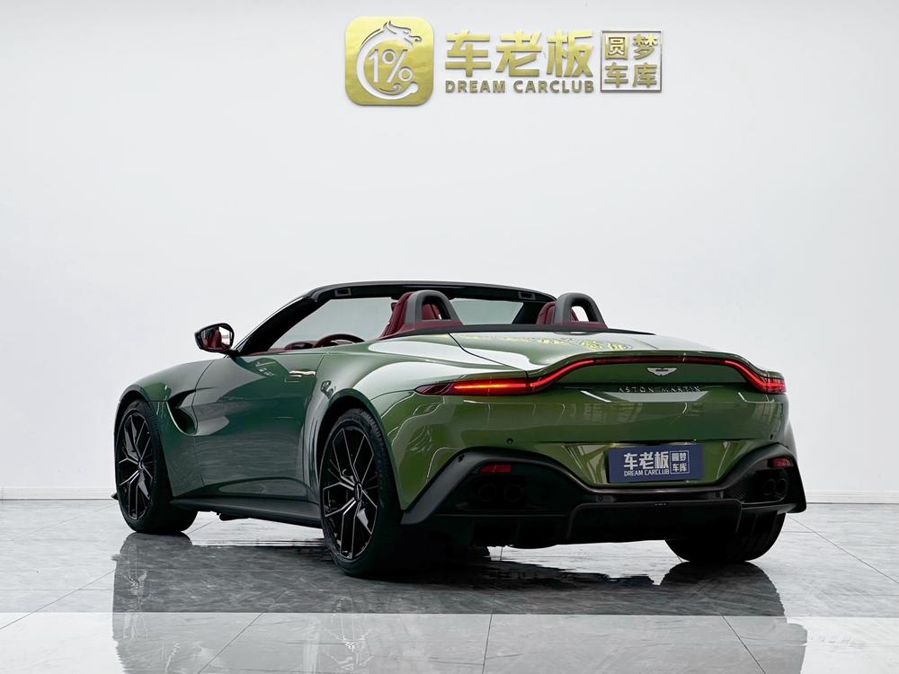 Aston Martin Vantage