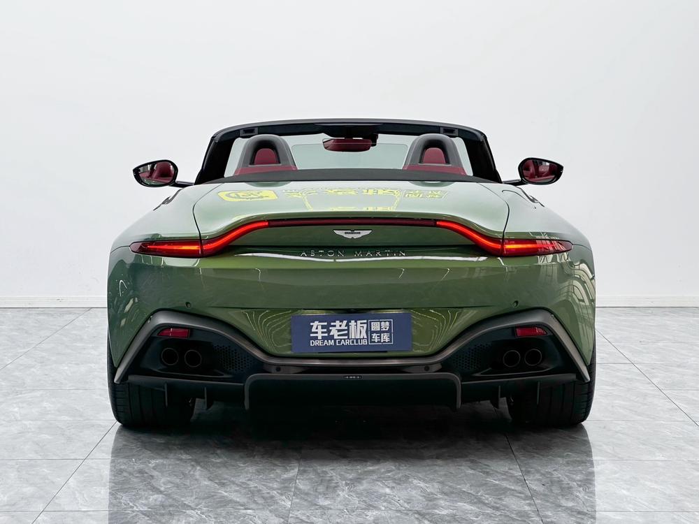 Aston Martin Vantage