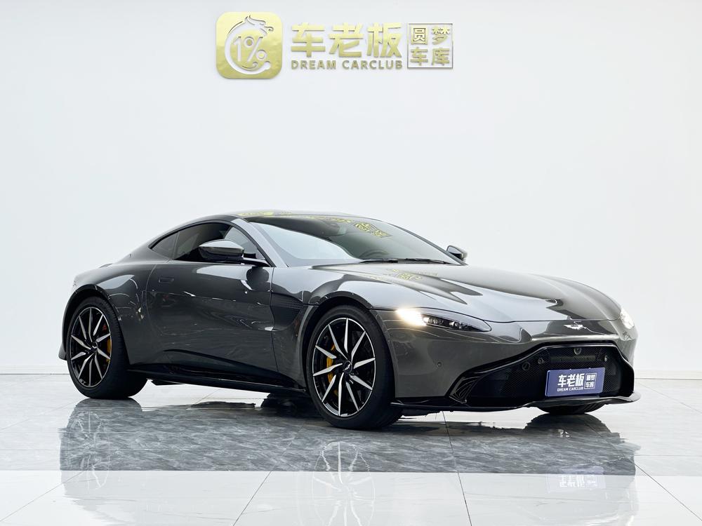 Aston Martin Vantage