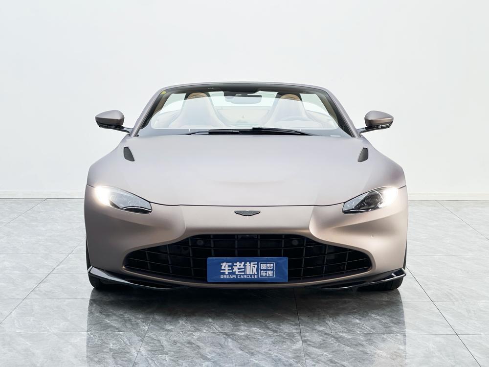 Aston Martin Vantage
