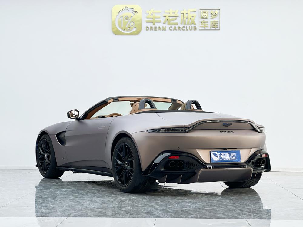Aston Martin Vantage