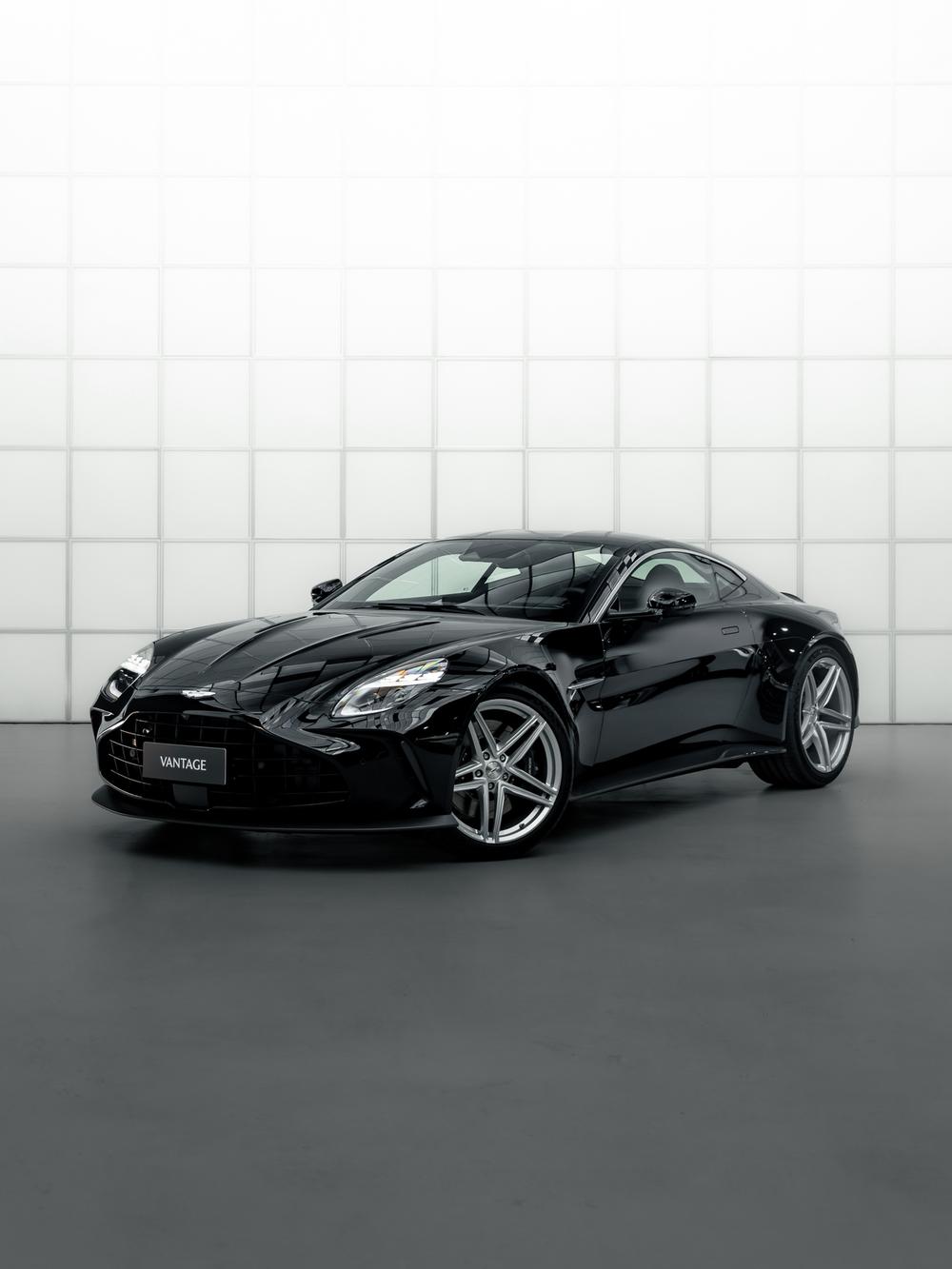 Aston Martin Vantage
