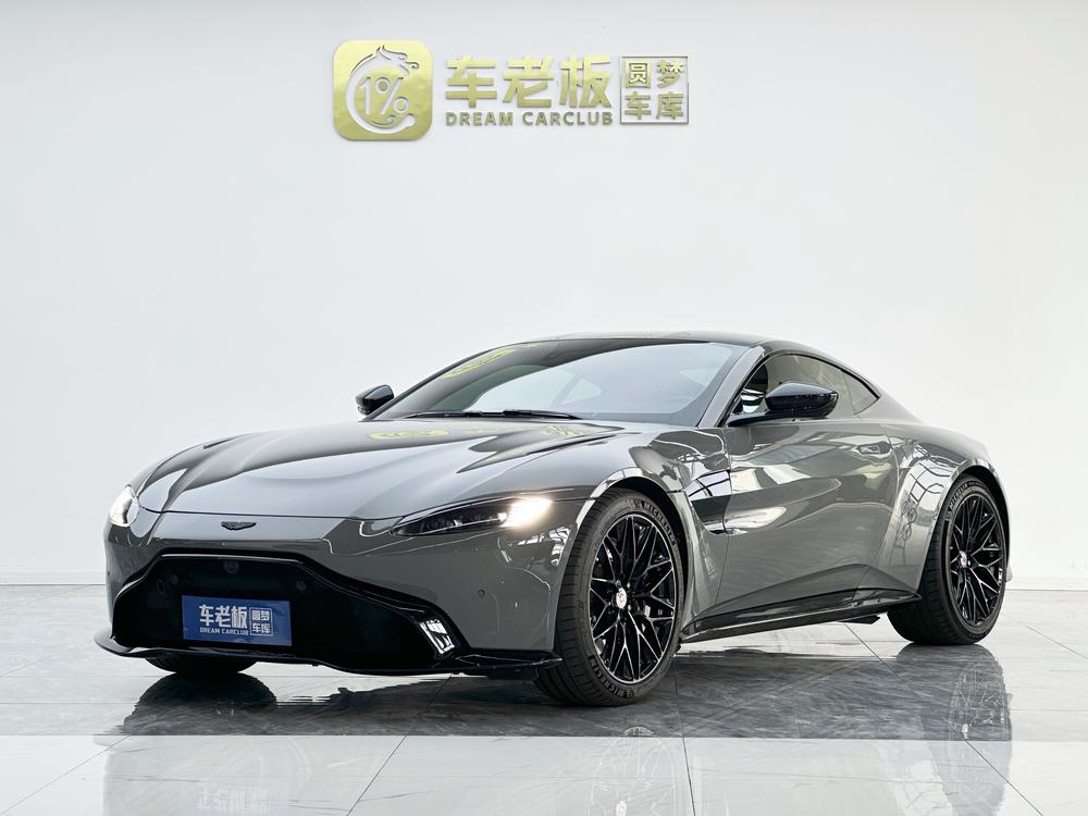 Aston Martin Vantage