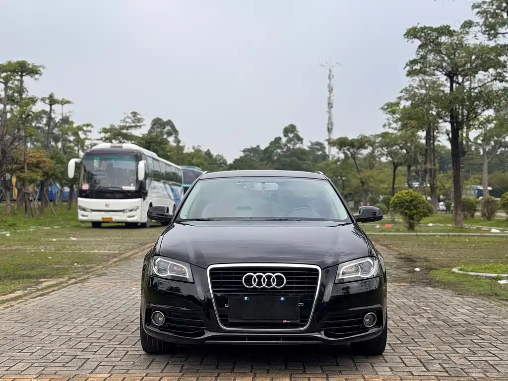 Audi A3 (Import)