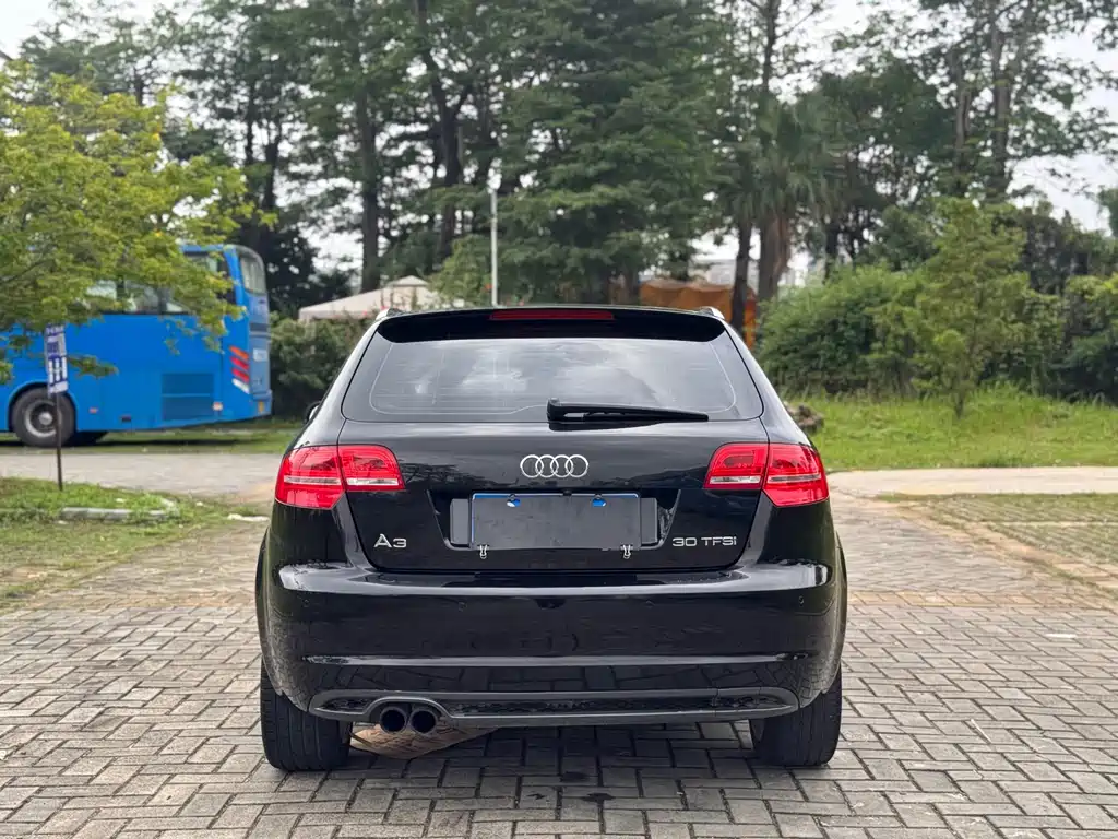 Audi A3 (Import)