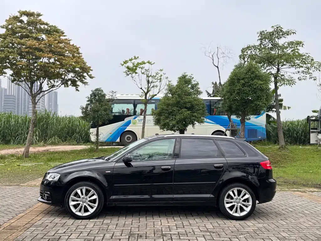 Audi A3 (Import)