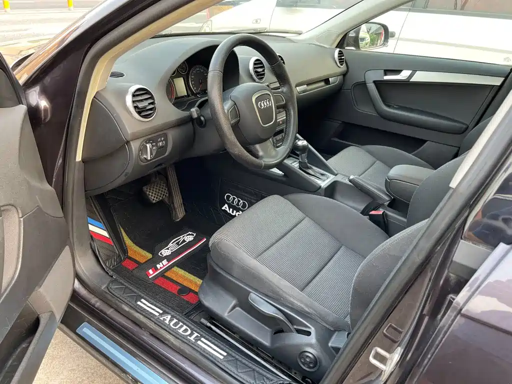 Audi A3 (Import)