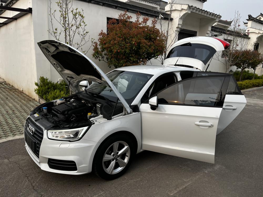 Audi Audi A1