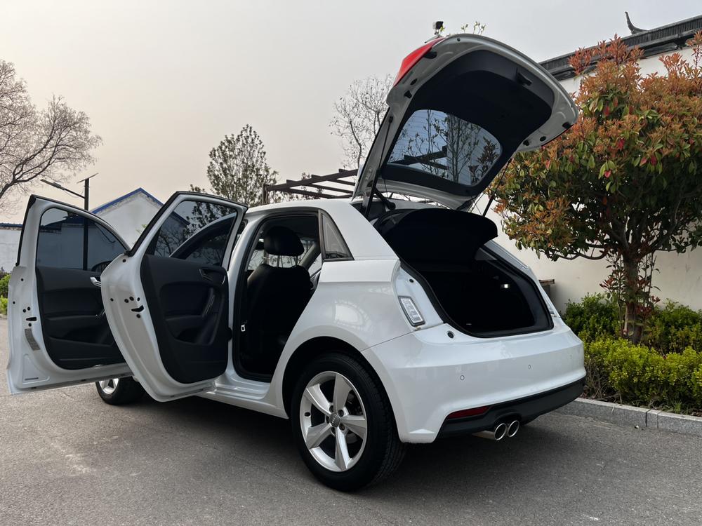 Audi Audi A1