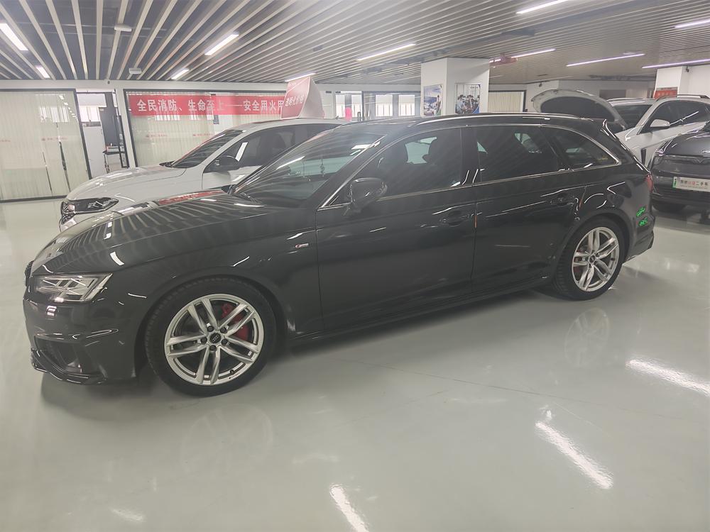 Audi Audi A4 (Import)