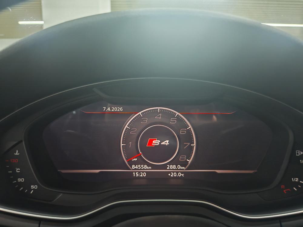 Audi Audi A4 (Import)