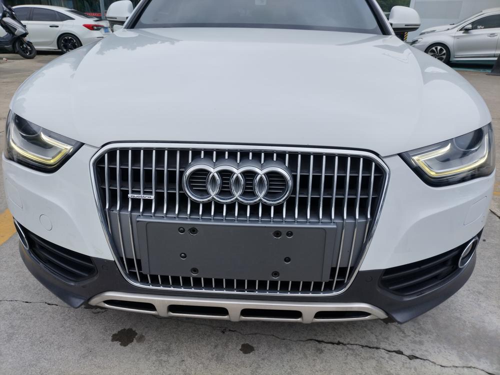 Audi Audi A4 (Import)
