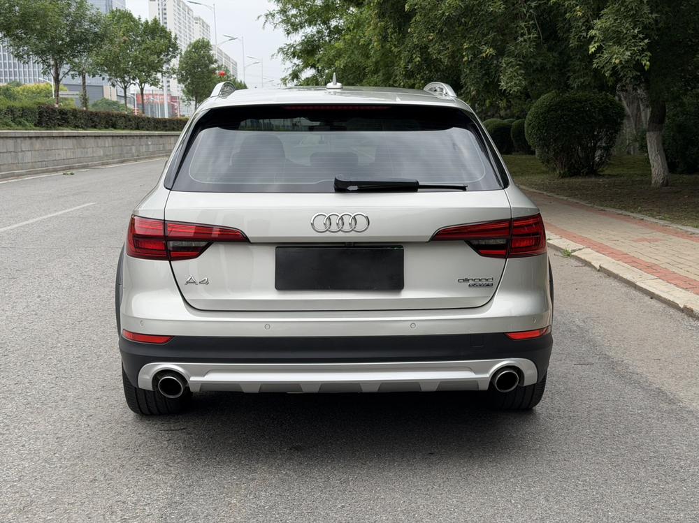 Audi Audi A4 (Import)