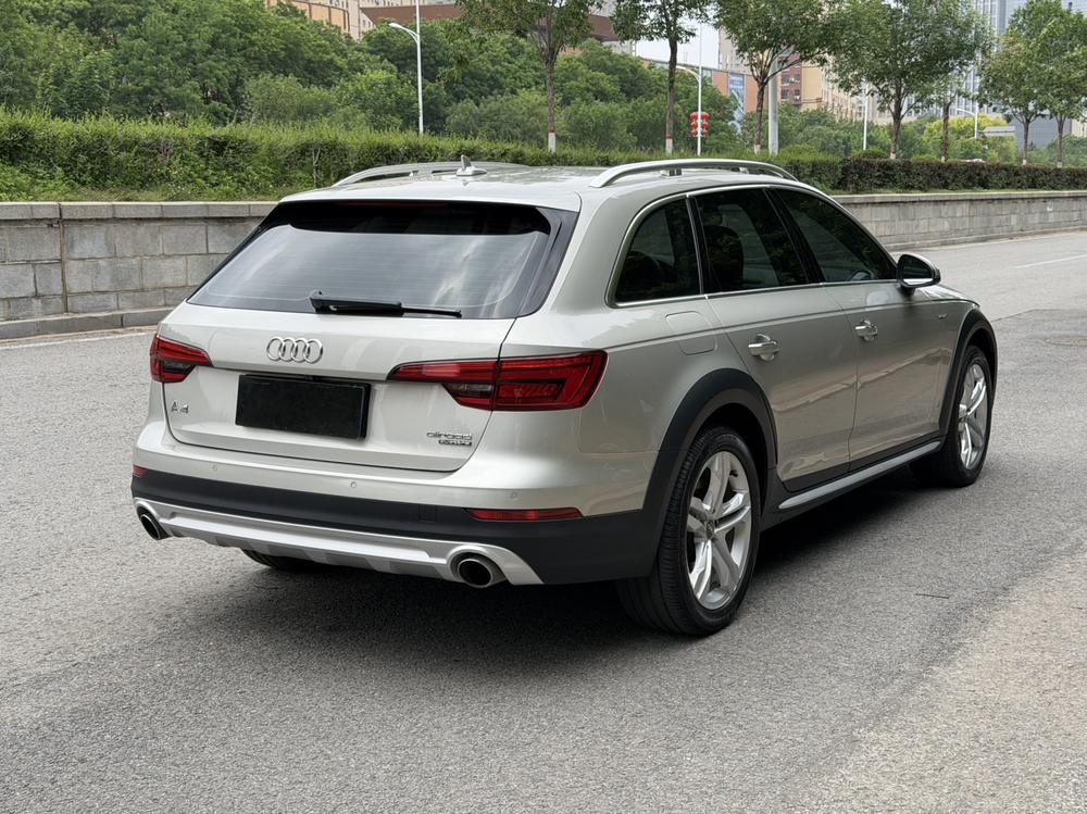 Audi Audi A4 (Import)