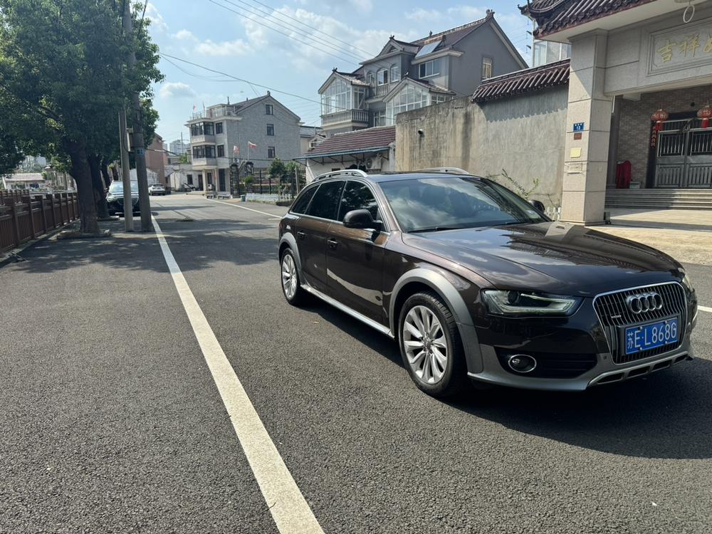 Audi Audi A4 (Import)