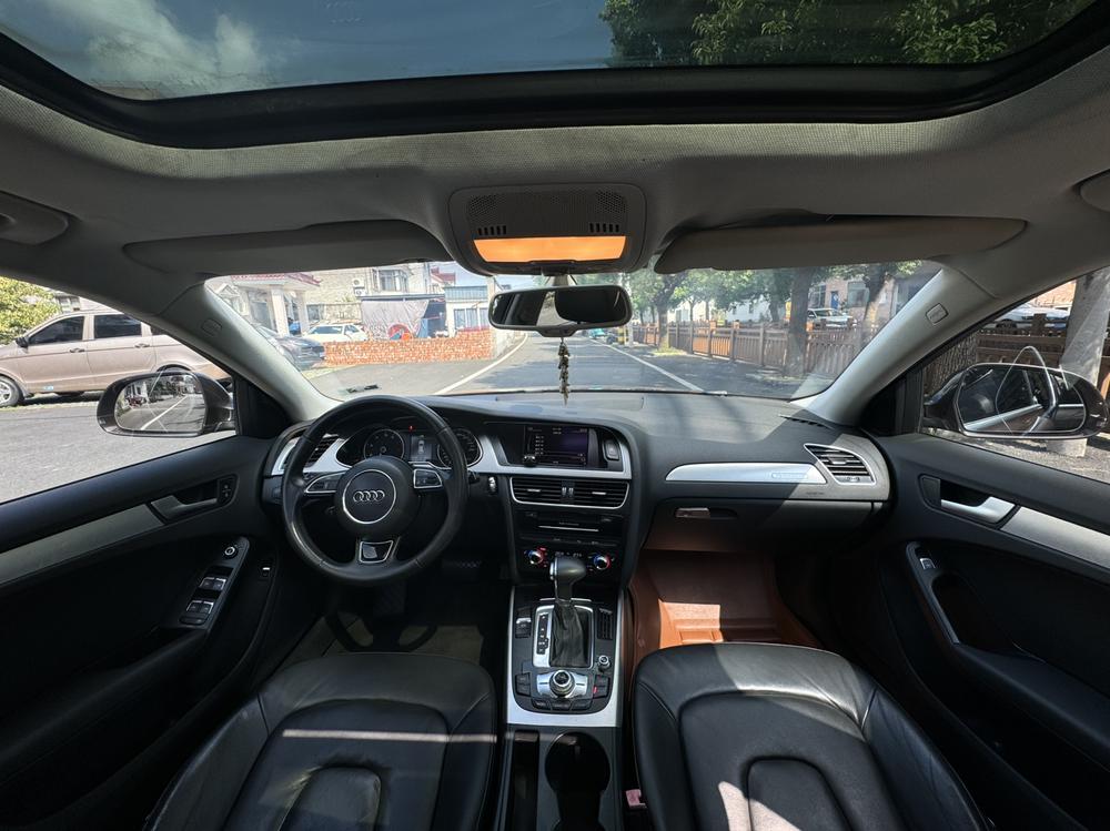 Audi Audi A4 (Import)