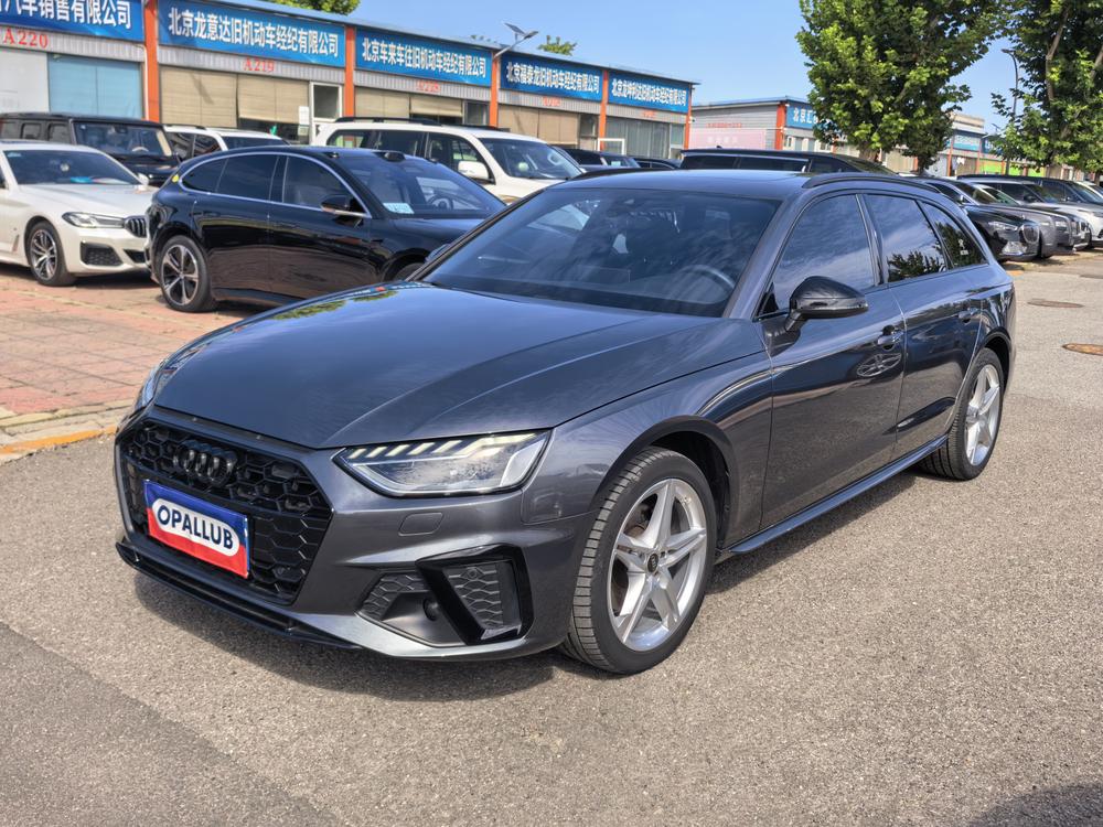 Audi Audi A4 (Import)