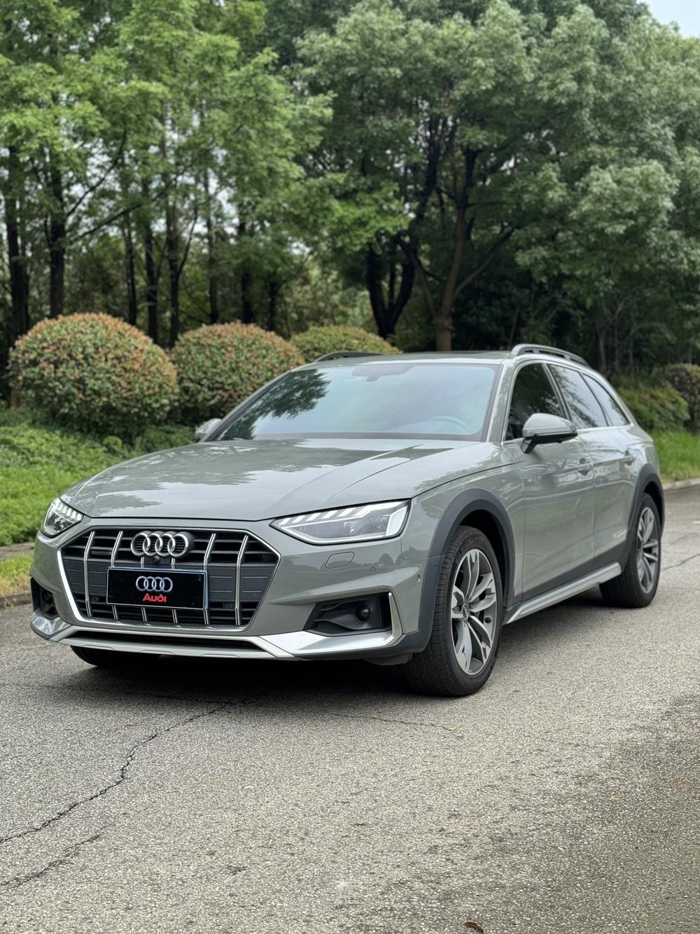 Audi Audi A4 (Import)