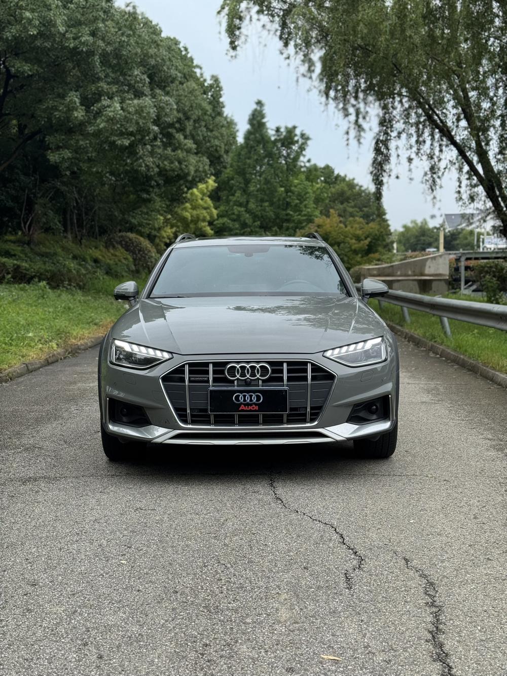 Audi Audi A4 (Import)