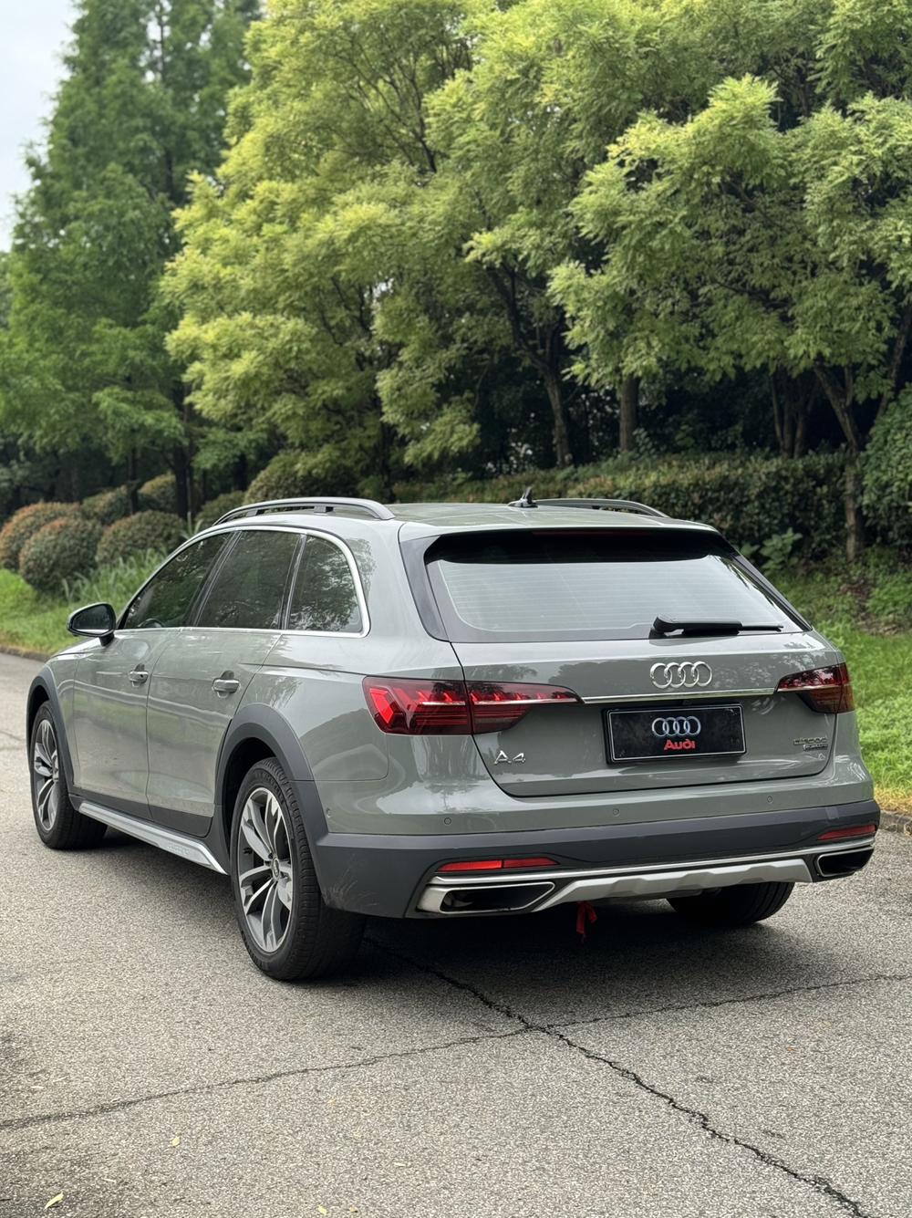 Audi Audi A4 (Import)