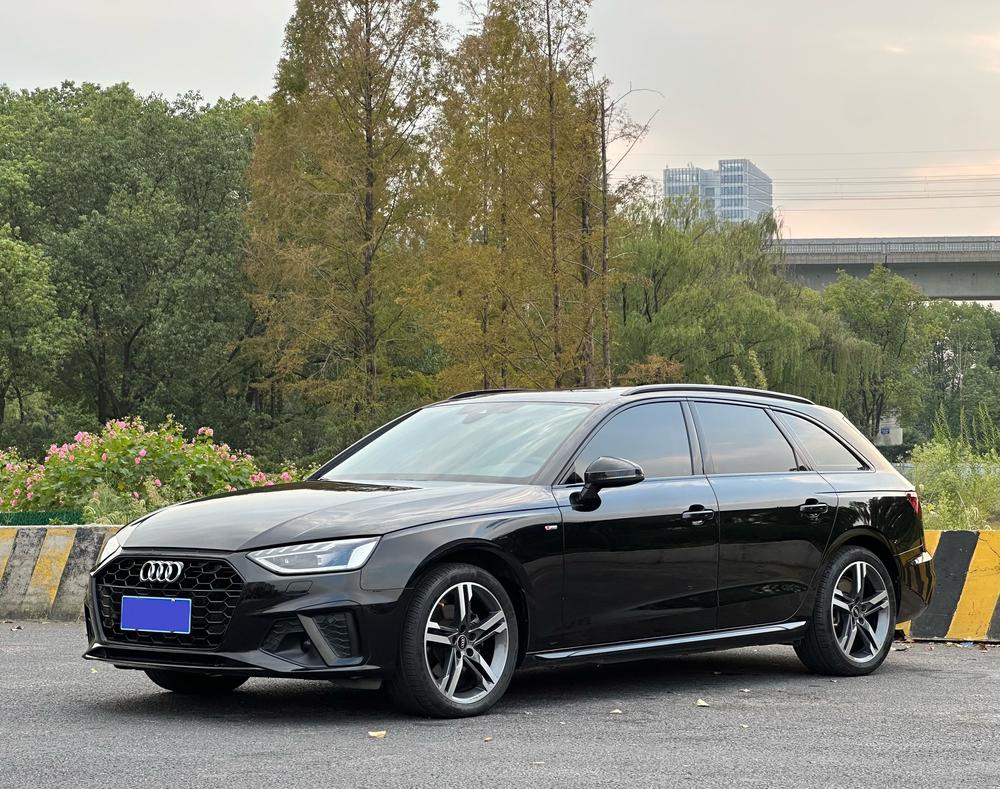 Audi Audi A4 (Import)