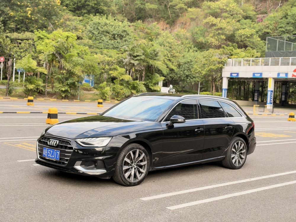 Audi Audi A4 (Import)